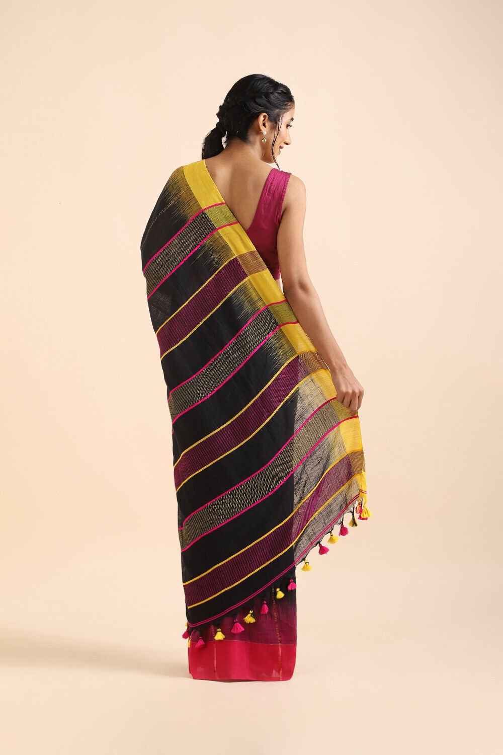 Black Pure Cotton Bengal Saree image number null