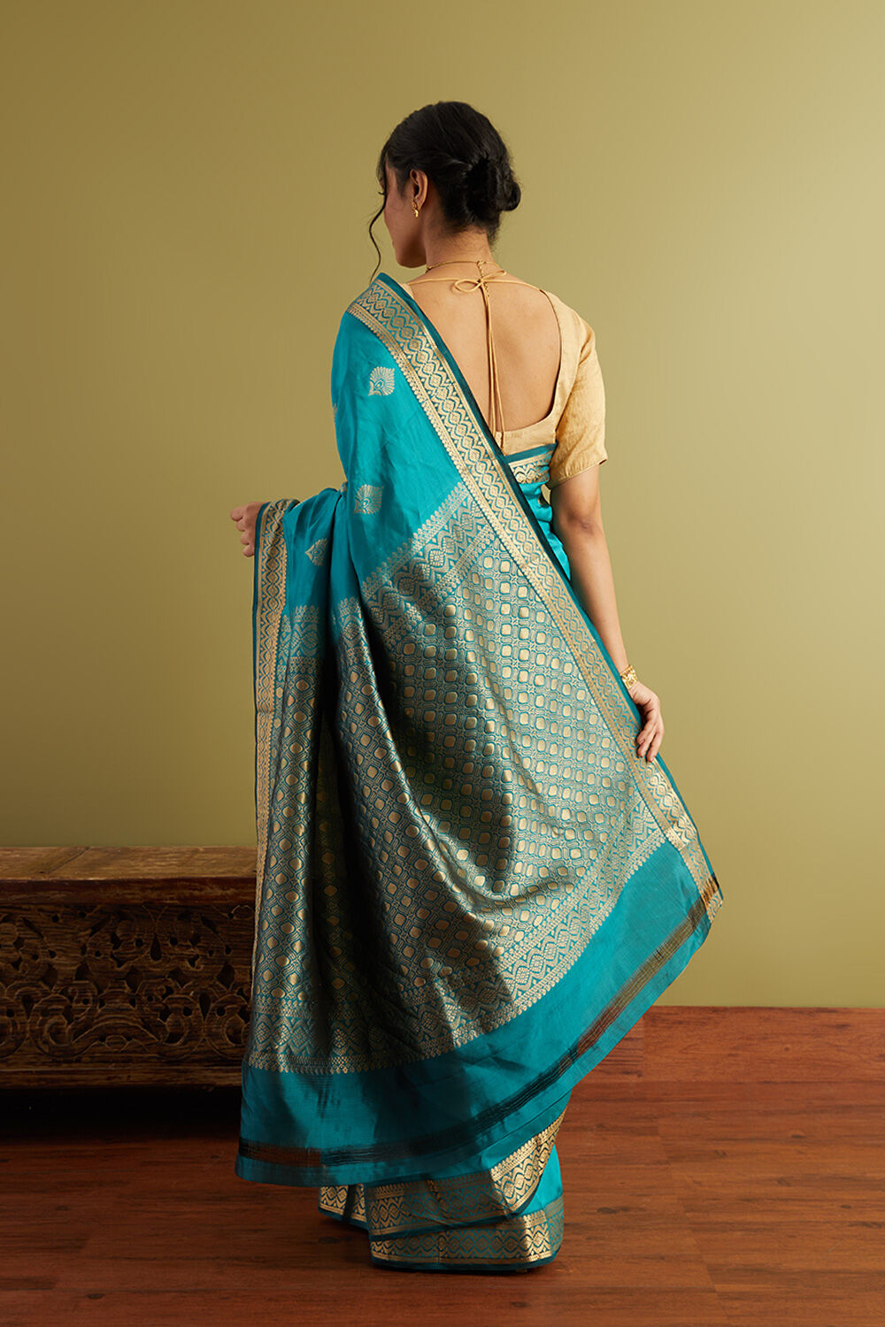 Light Green Woven Silk Viscose Saree image number null