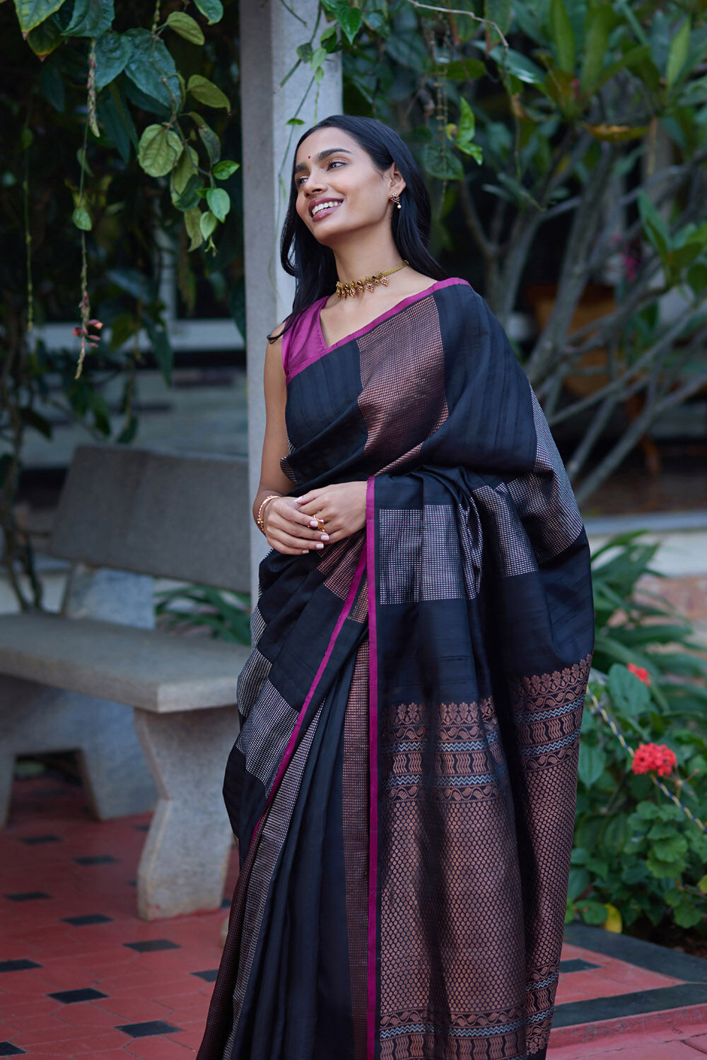 Black South Pure Silk Woven Saree image number null