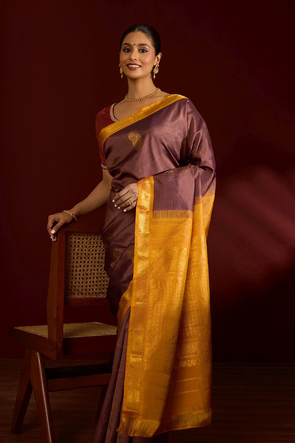 Brown Pure Silk Woven Kanjivaram Saree image number null
