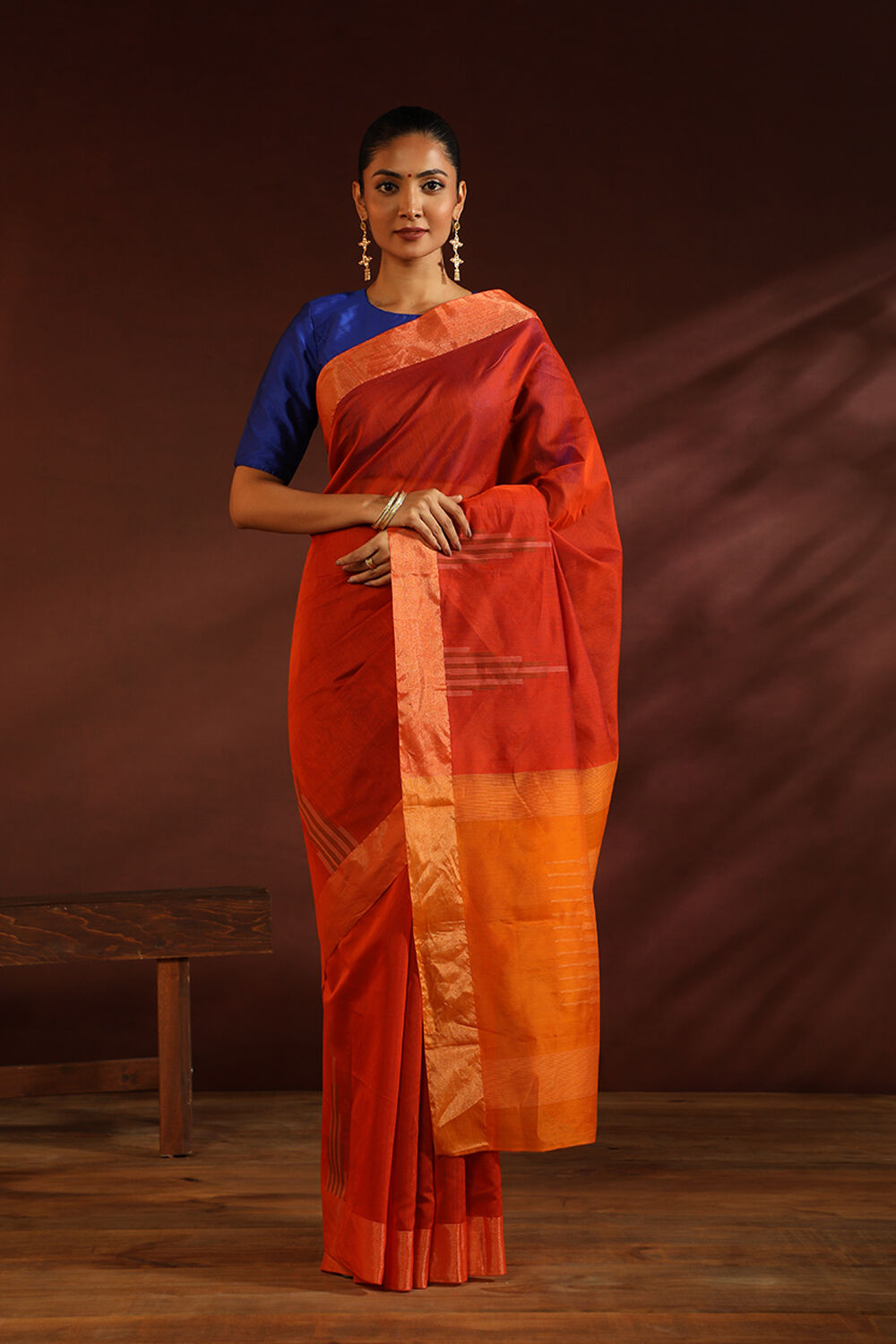 Red South Pure Silk Cotton Woven Saree image number null