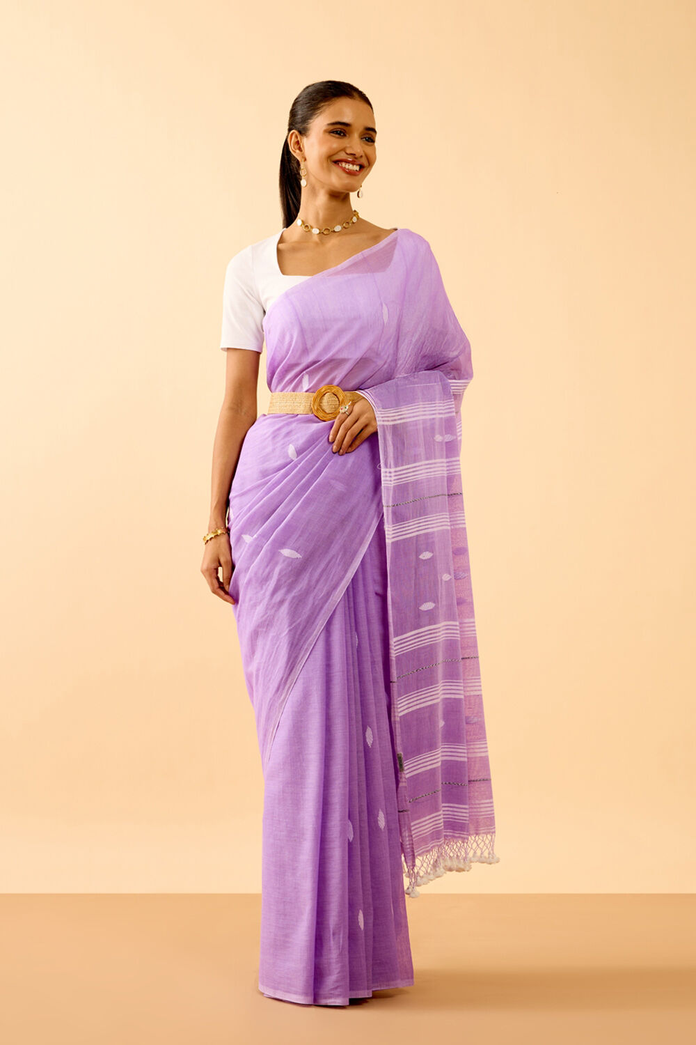 Light Violet Bengal Pure Cotton Jamdani Saree image number null