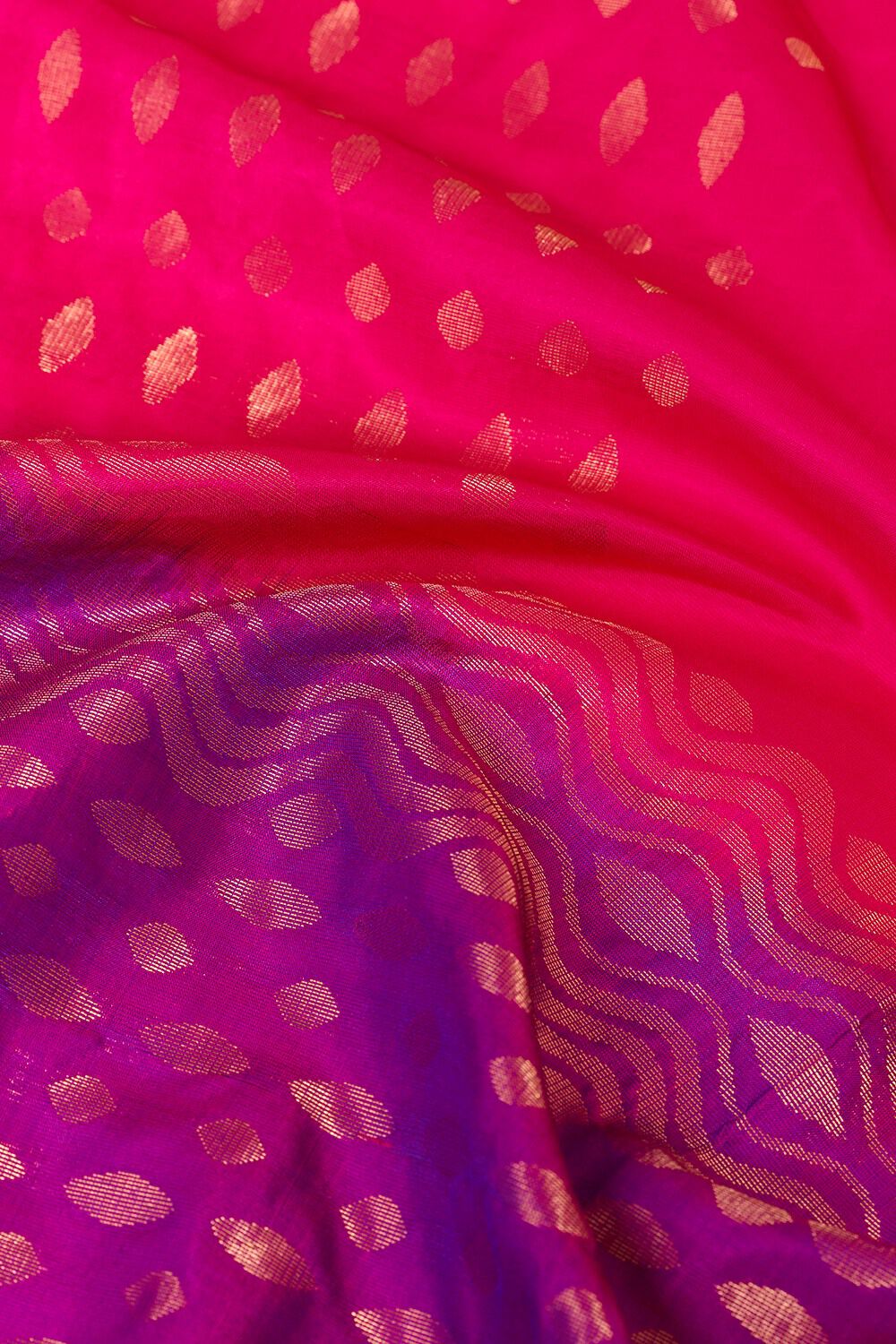 Pink Woven Soft Pure Silk Saree image number null
