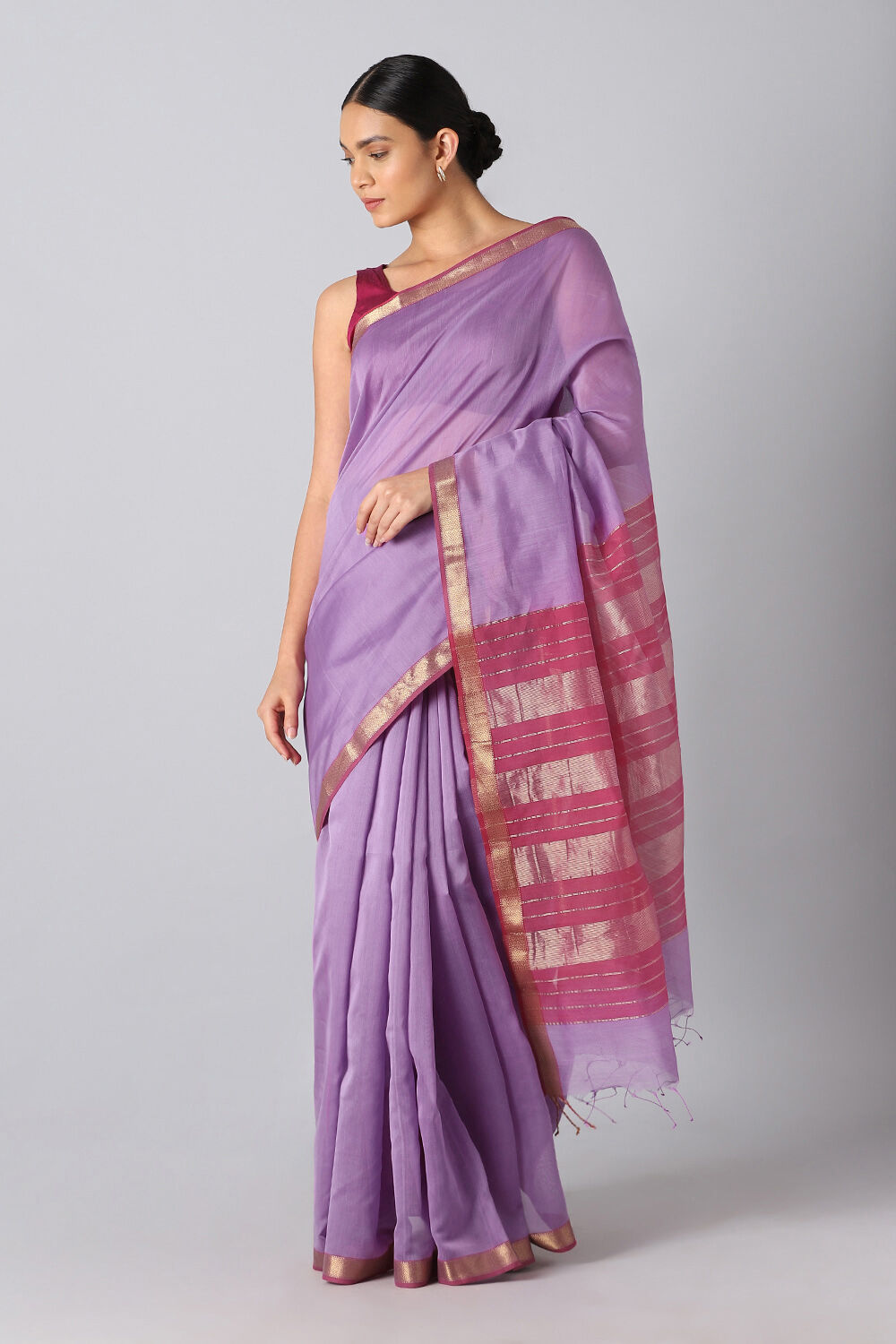 Light Violet Pure Silk Cotton Maheswari Saree image number null