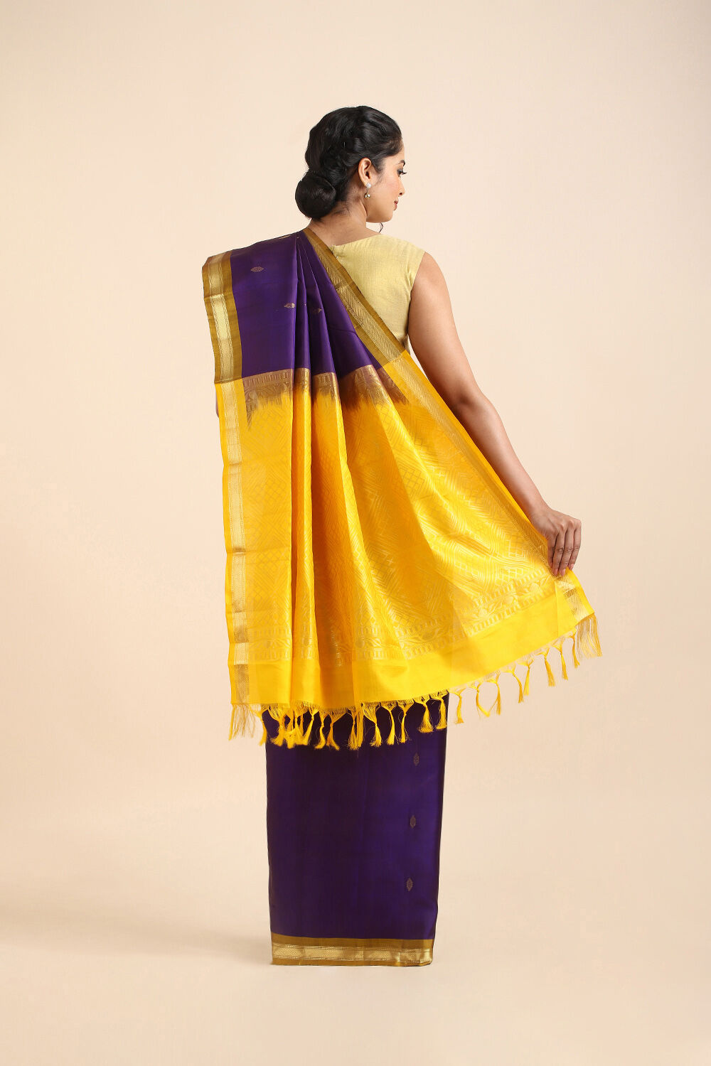 Purple Pure Silk Kanjivaram inspired Saree image number null