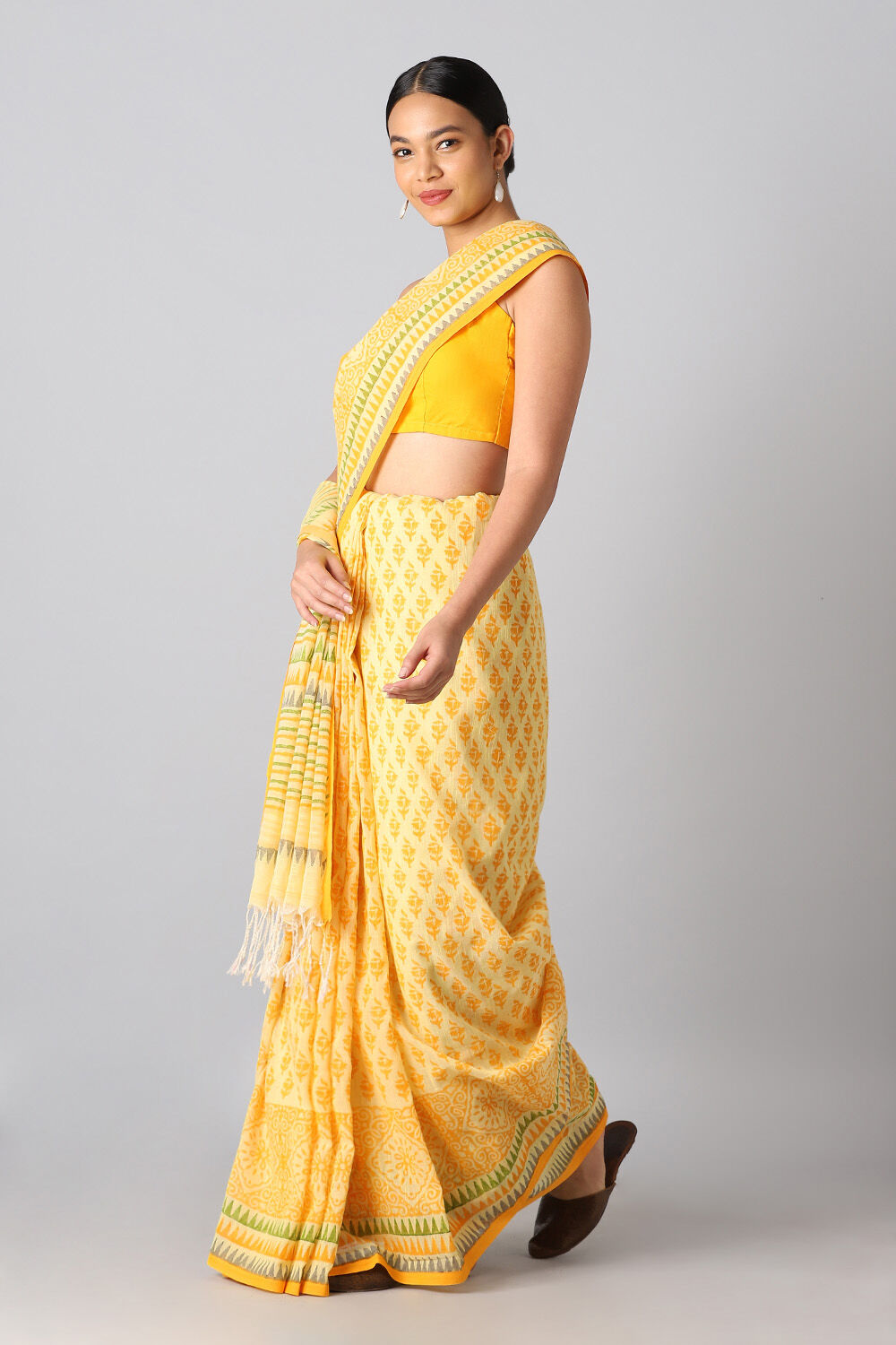 Yellow Pure Cotton Printed Saree image number null