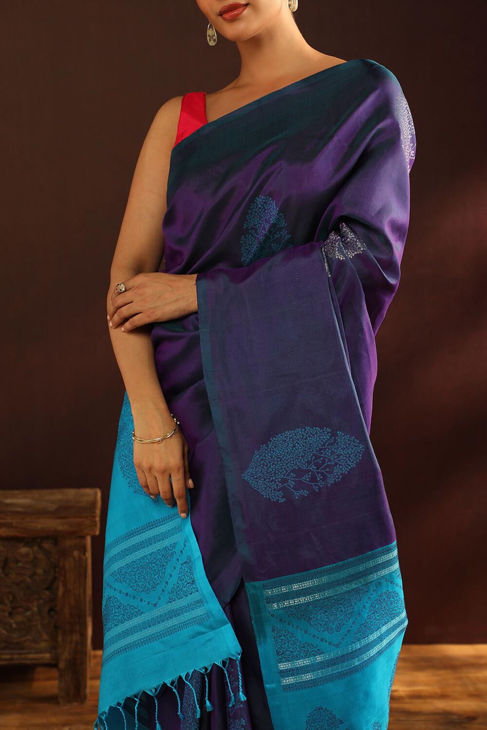 Violet Woven Pure Soft Silk Saree image number null