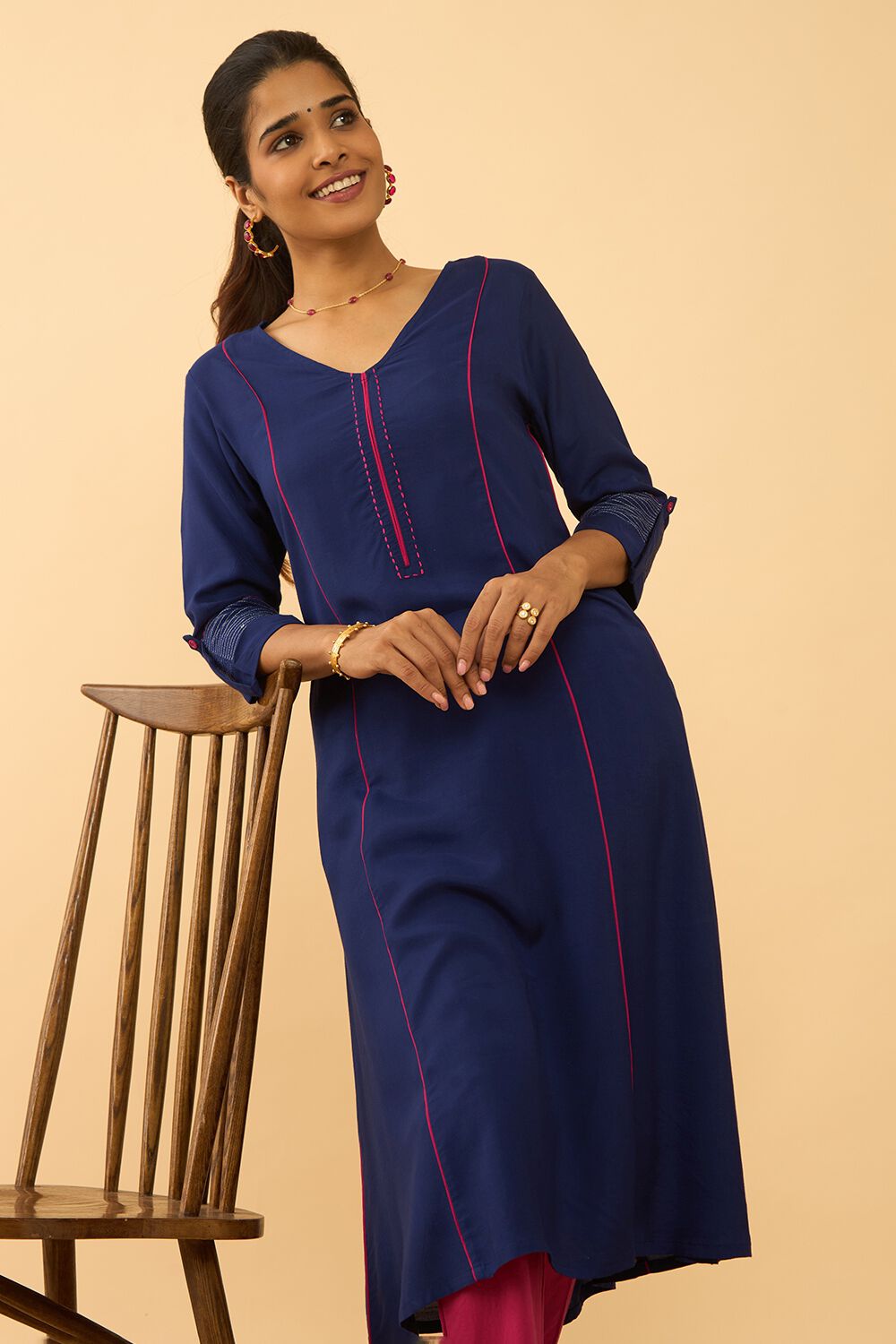 Blue Woven Viscose Kurta image number null