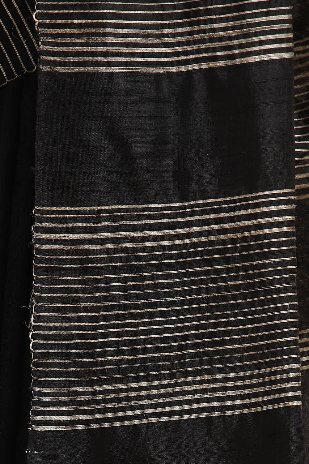 Black Pure Silk Woven Saree image number null