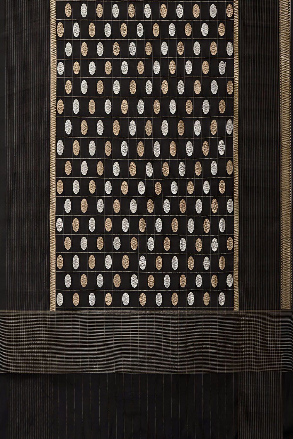 Black Pure Silk Kadwa Banarasi Saree image number null