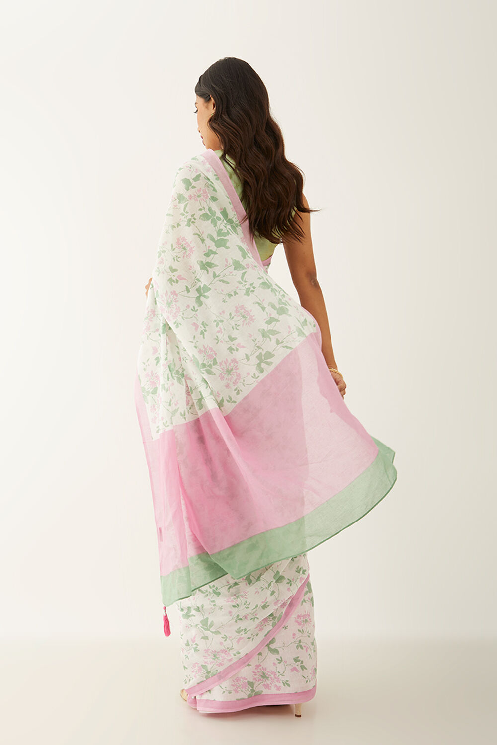 Off White Pure Cotton Mulmul Printed Saree image number null