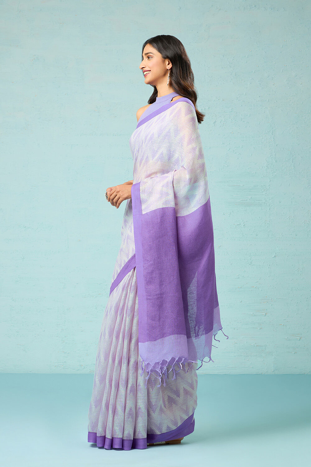 Purple Screen Printed Pure Linen Saree image number null