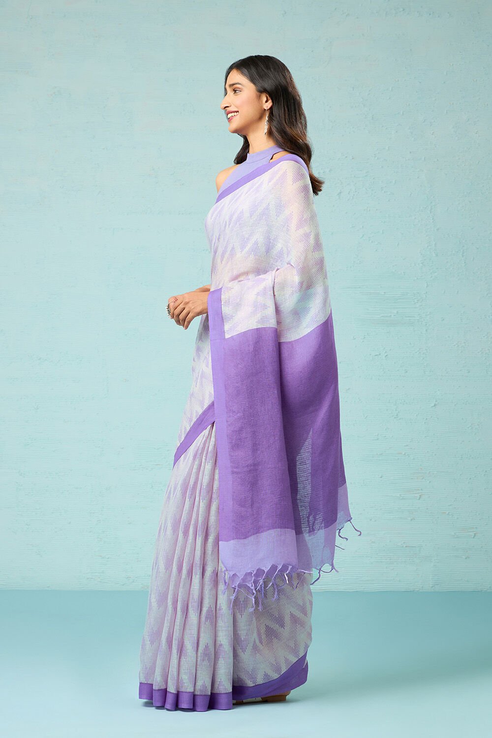 Purple Screen Printed Pure Linen Saree image number null