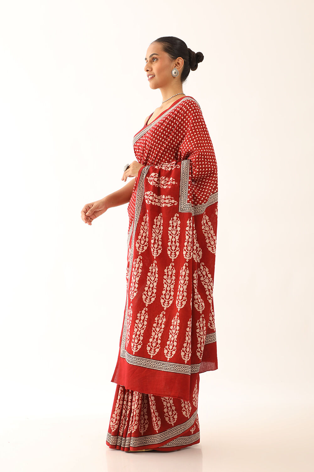 Red Bagh Block Printed Pure Cotton Saree image number null