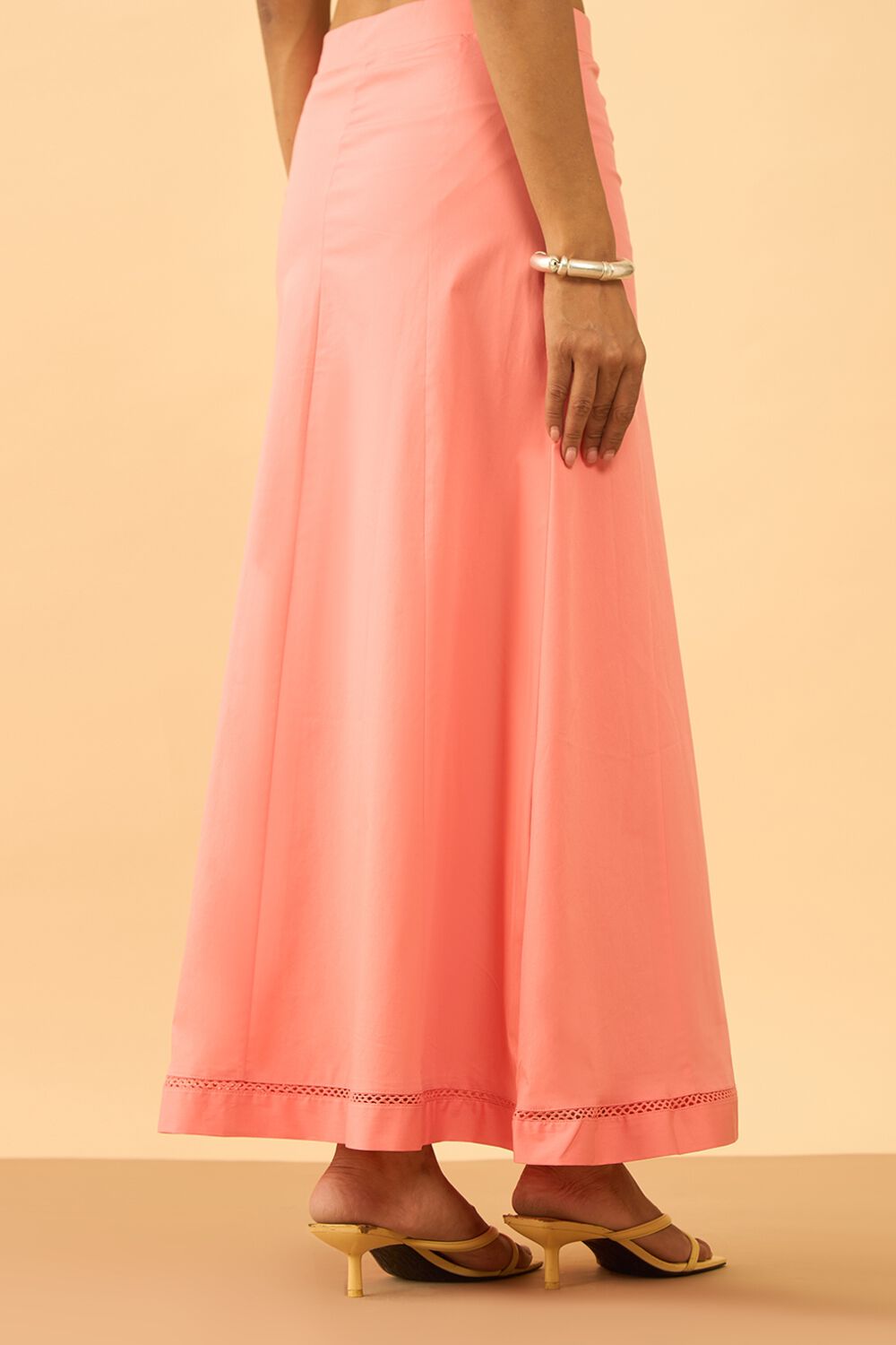 Peach Woven Cotton Lycra Inskirt image number null