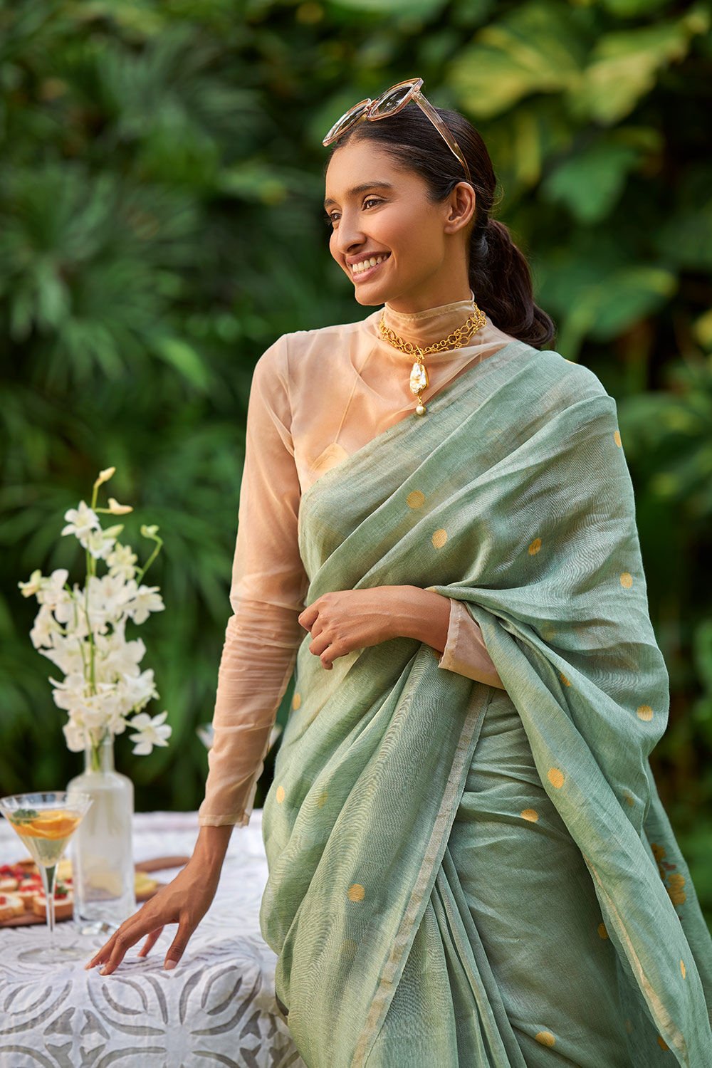 Green Pure Silk Linen Jamdani Saree image number null