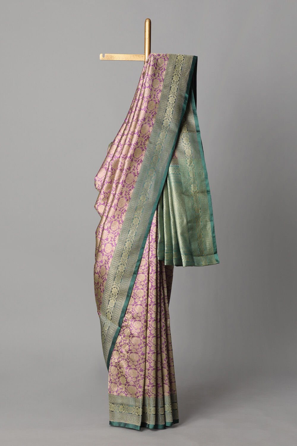 Light Violet Pure Silk Banarasi Brocade Saree image number null
