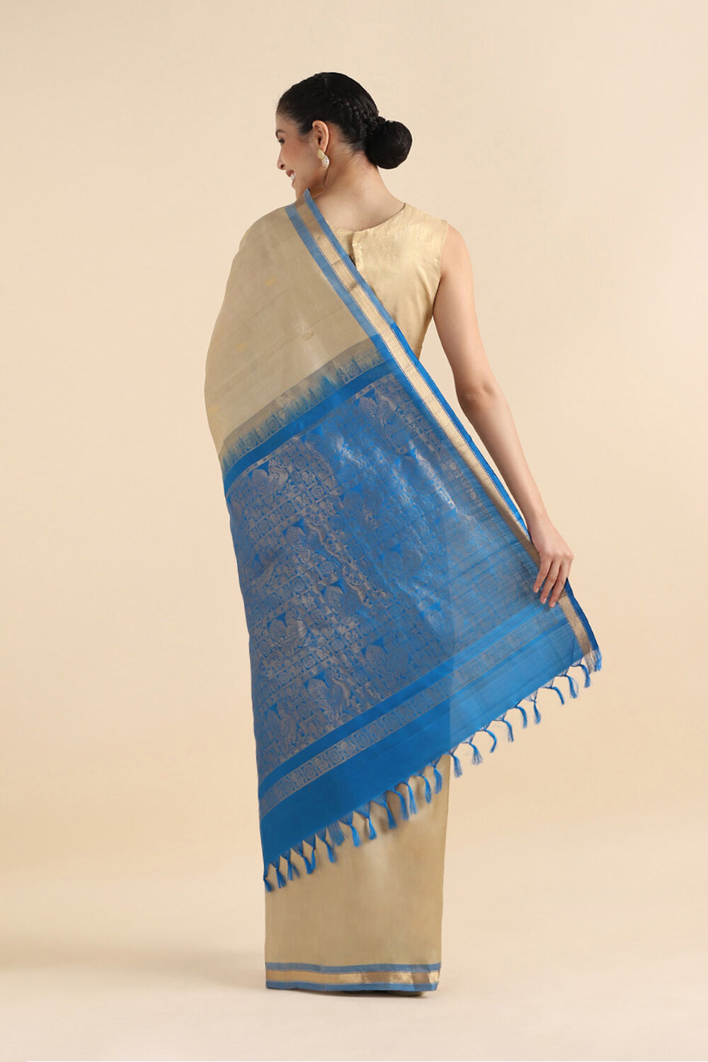 Beige Pure Silk Kanjivaram inspired Saree image number null