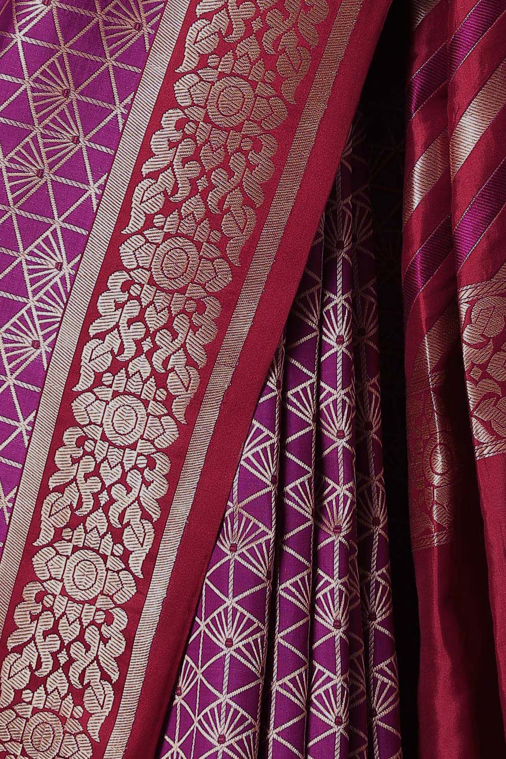 Violet Pure Silk Banarasi Brocade Saree image number null