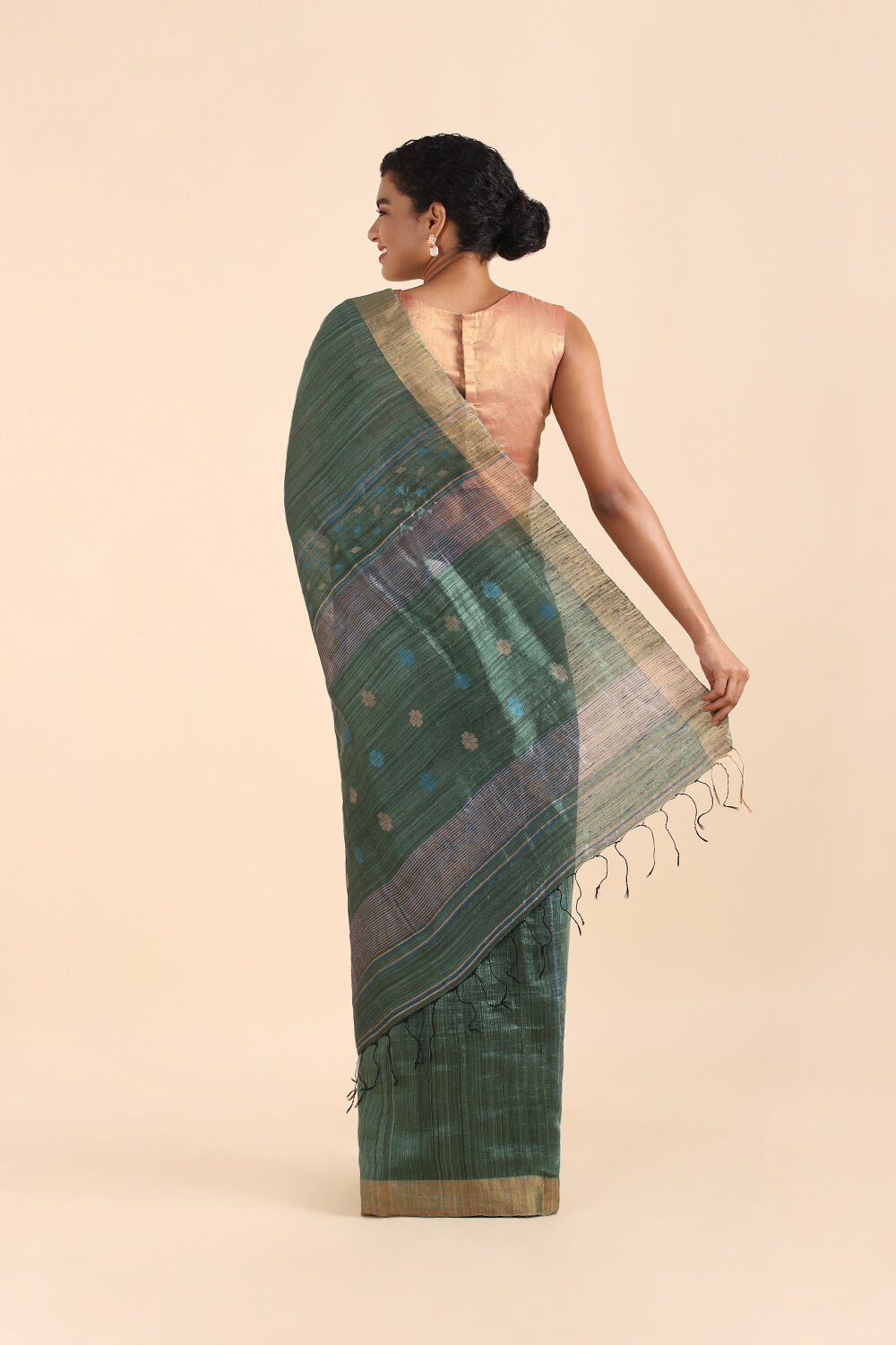 Green Pure Silk Vanya Bengal Saree image number null