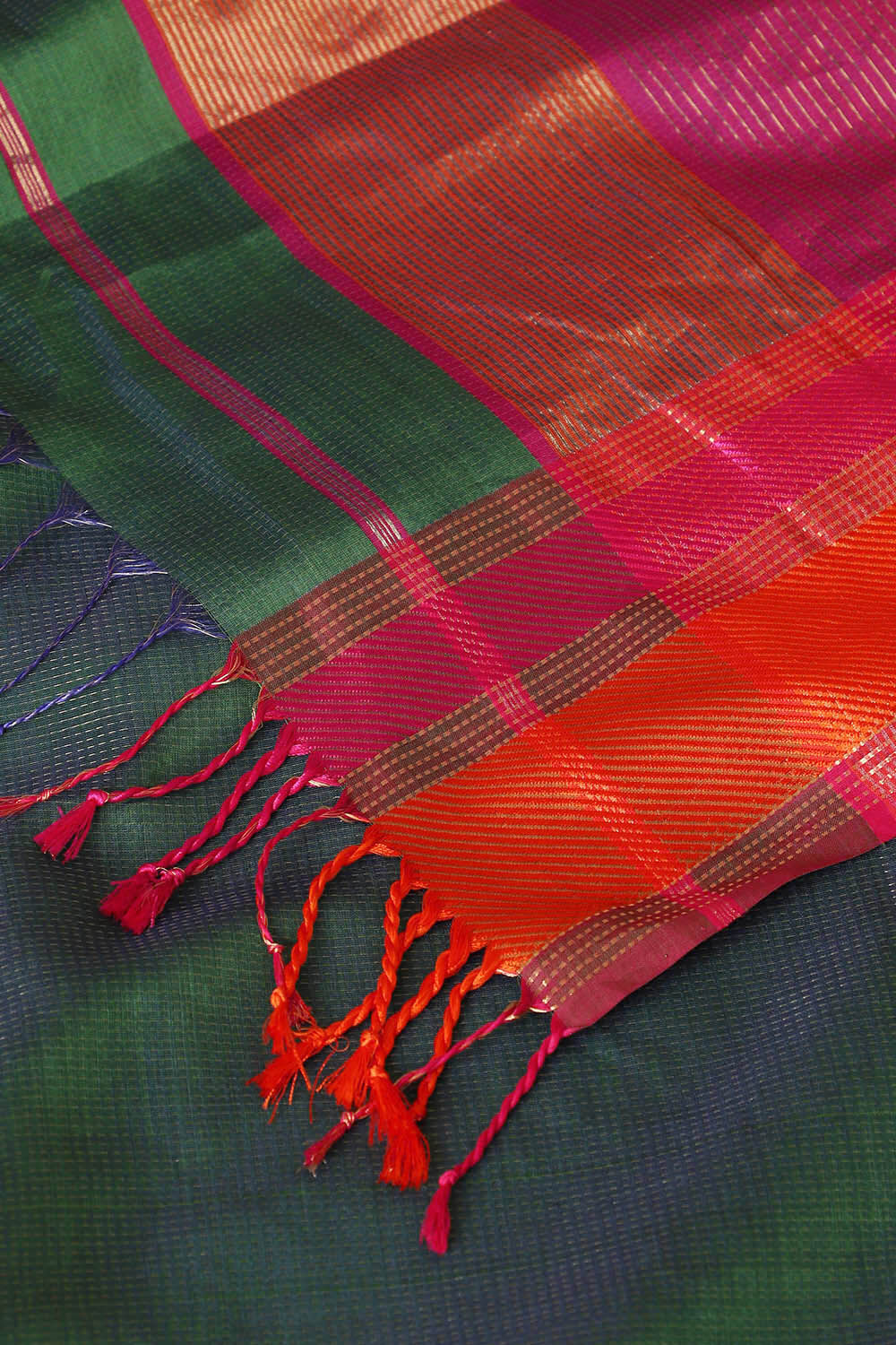 Green Pure Silk Cotton Maheswari Saree image number null