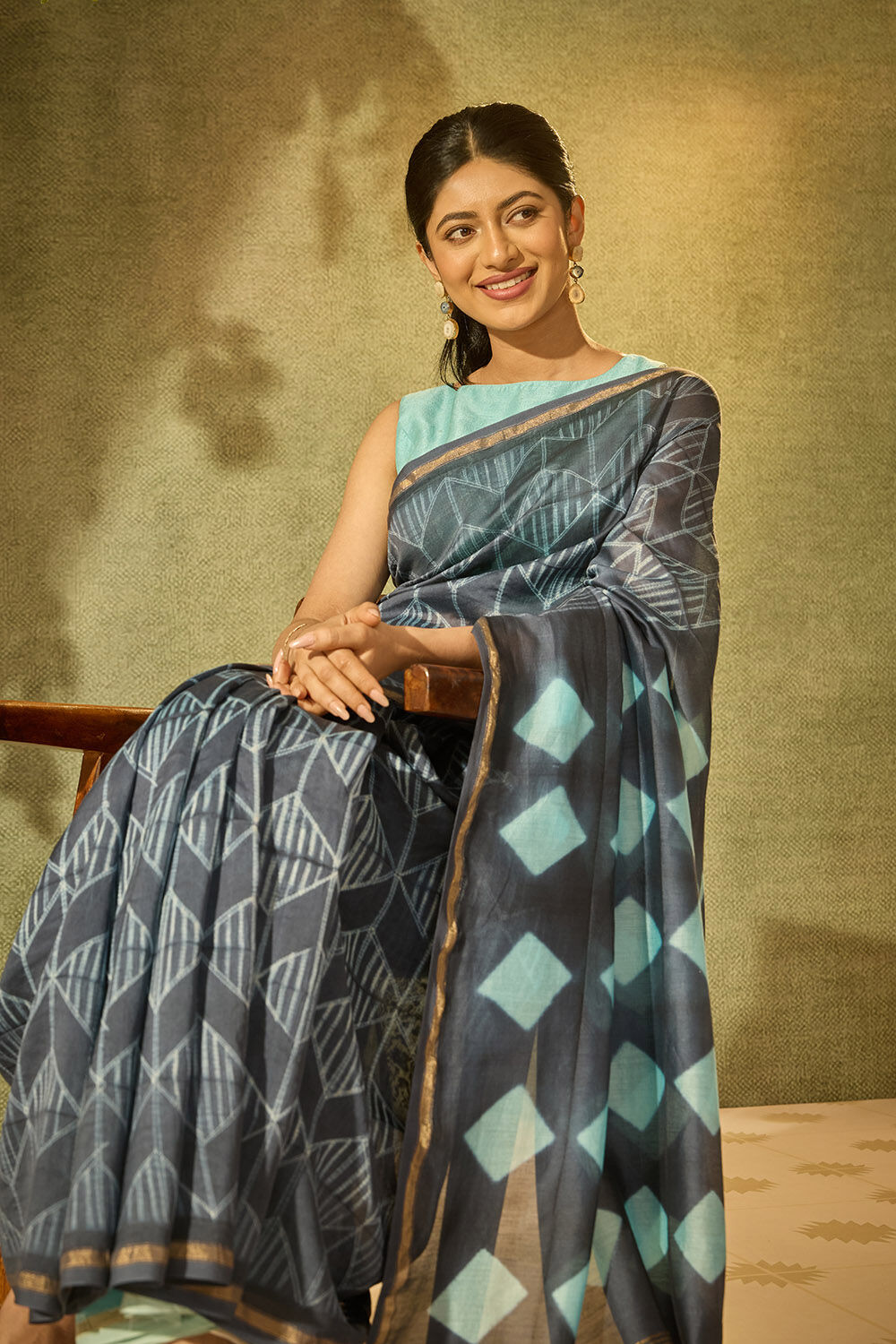 Blue Rajasthan Pure Silk Cotton Tie & Dye Shibori Saree image number null