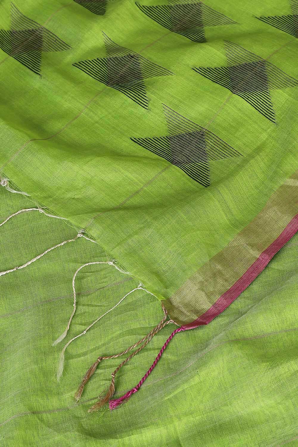 Light Green Pure Silk Cotton Bengal Saree image number null