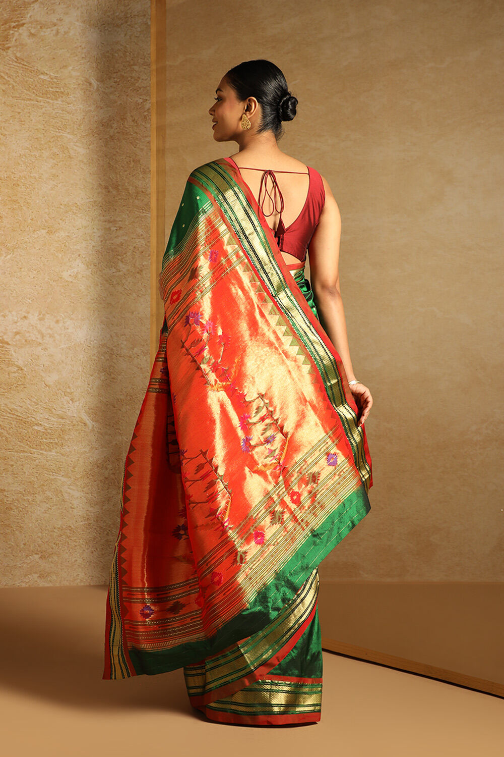 Green Pure Silk Paithani Saree image number null