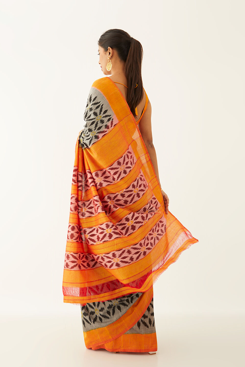 Grey Pure Cotton Pochampalli Ikat Saree image number null