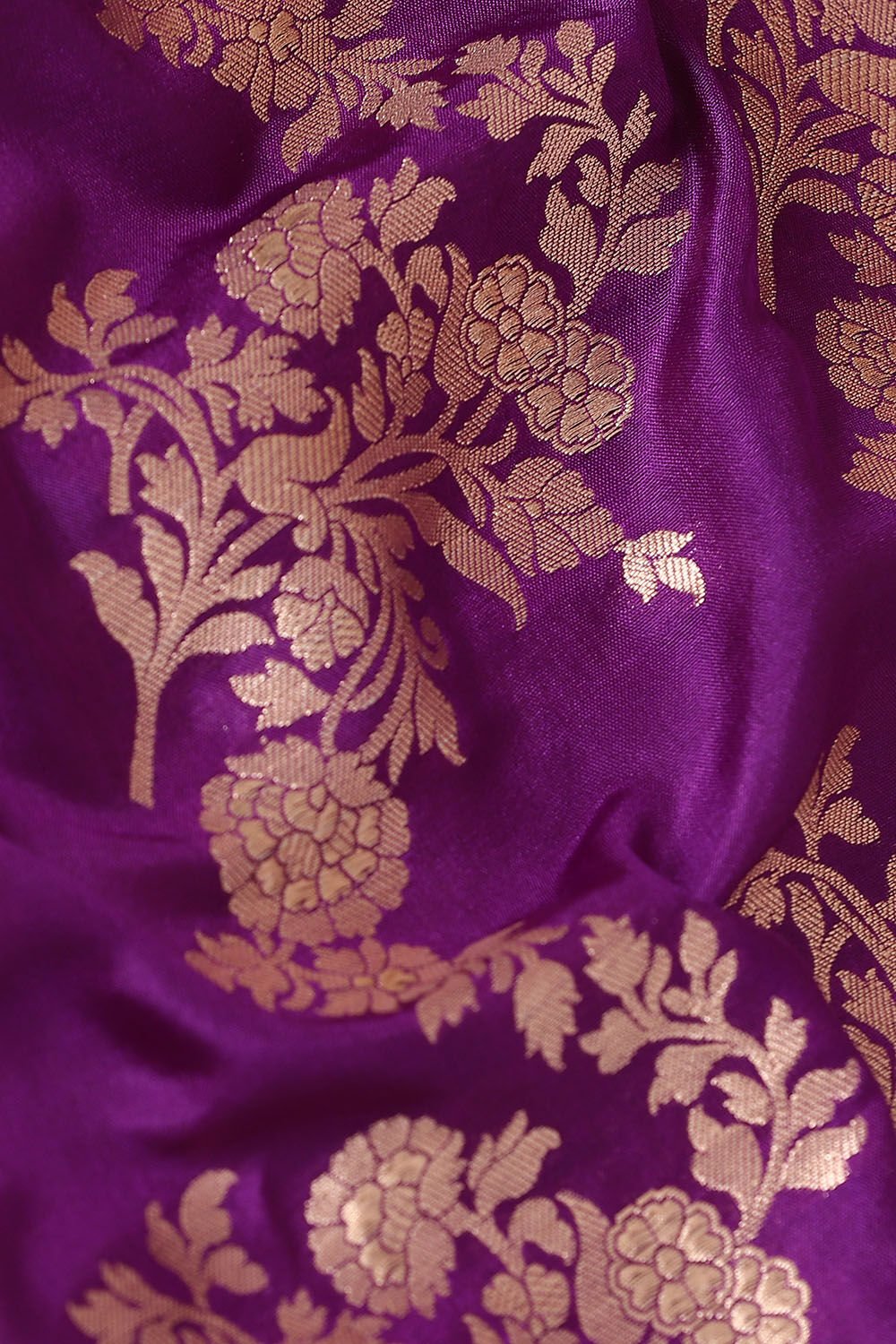 Violet Pure Silk Banarasi Brocade Saree image number null
