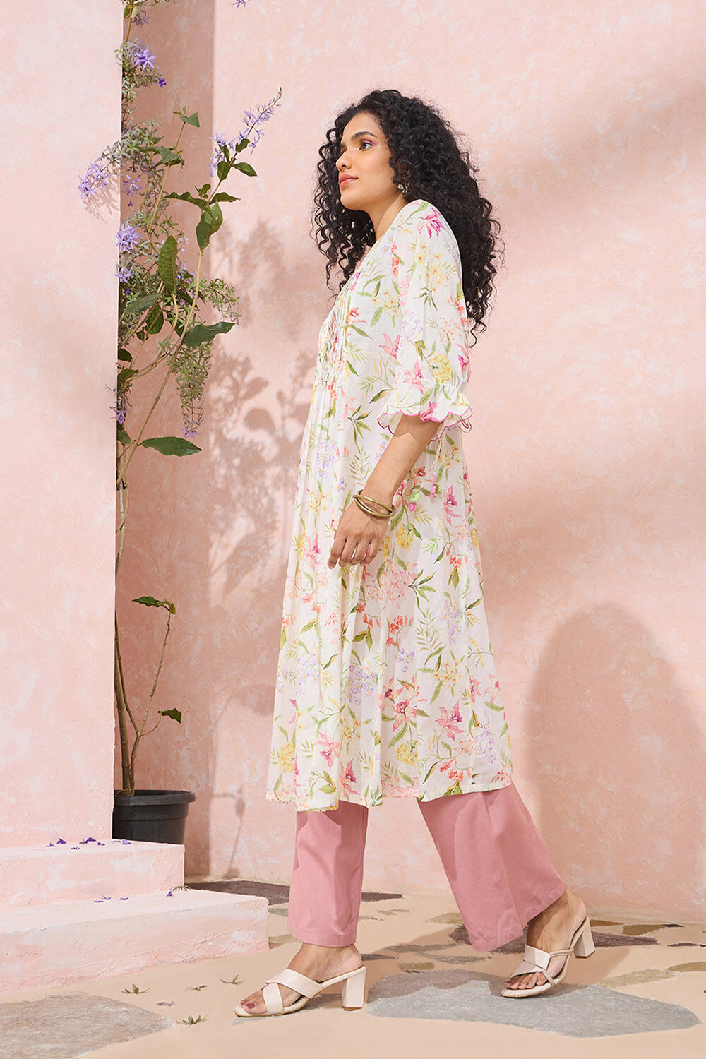 Off White Printed Pure Cotton Kurta image number null