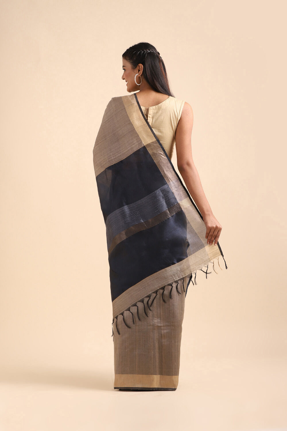 Beige Pure Tussar Silk Bhagalpuri Saree image number null