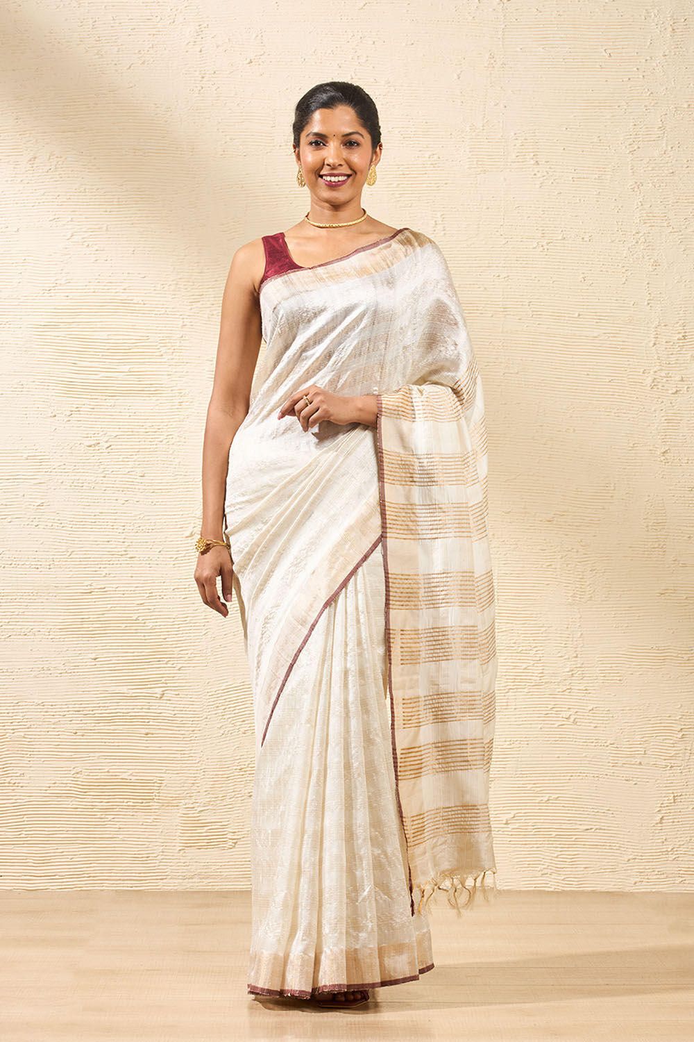 Off White Bhagalpur Woven Pure Tussar Silk Saree image number null