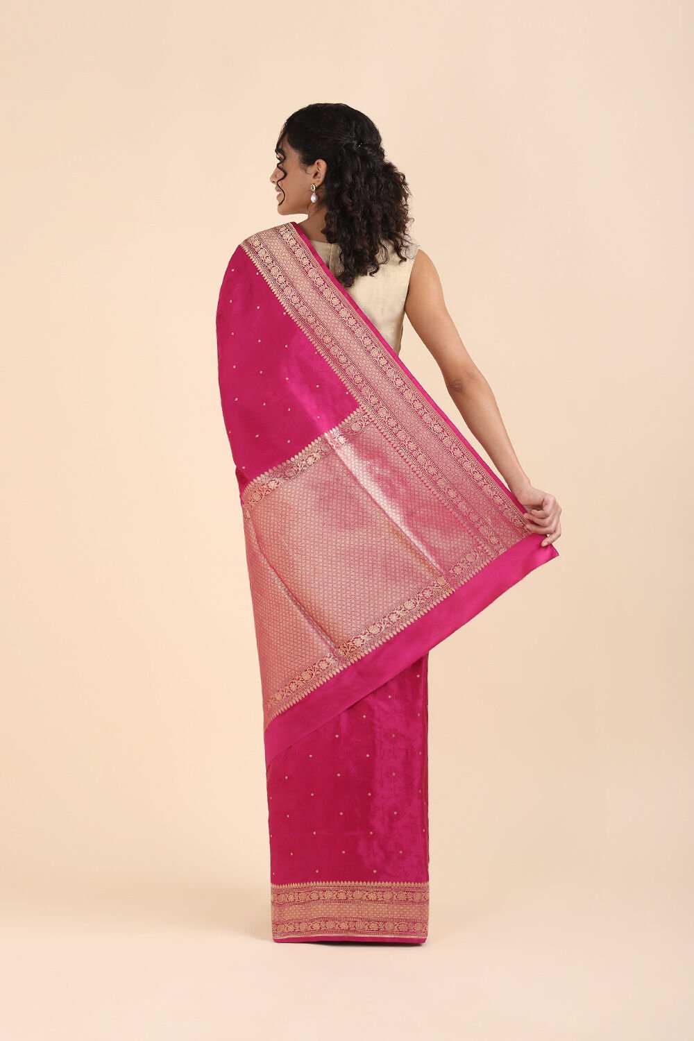 Dark Pink Pure Silk Banarasi Saree image number null