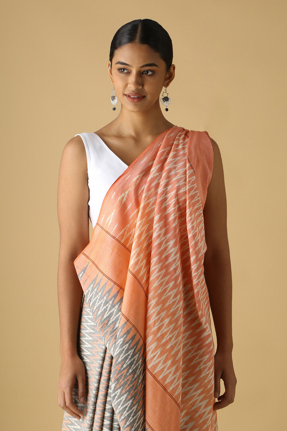 Grey Pure Cotton Pochampalli Ikat Saree image number null