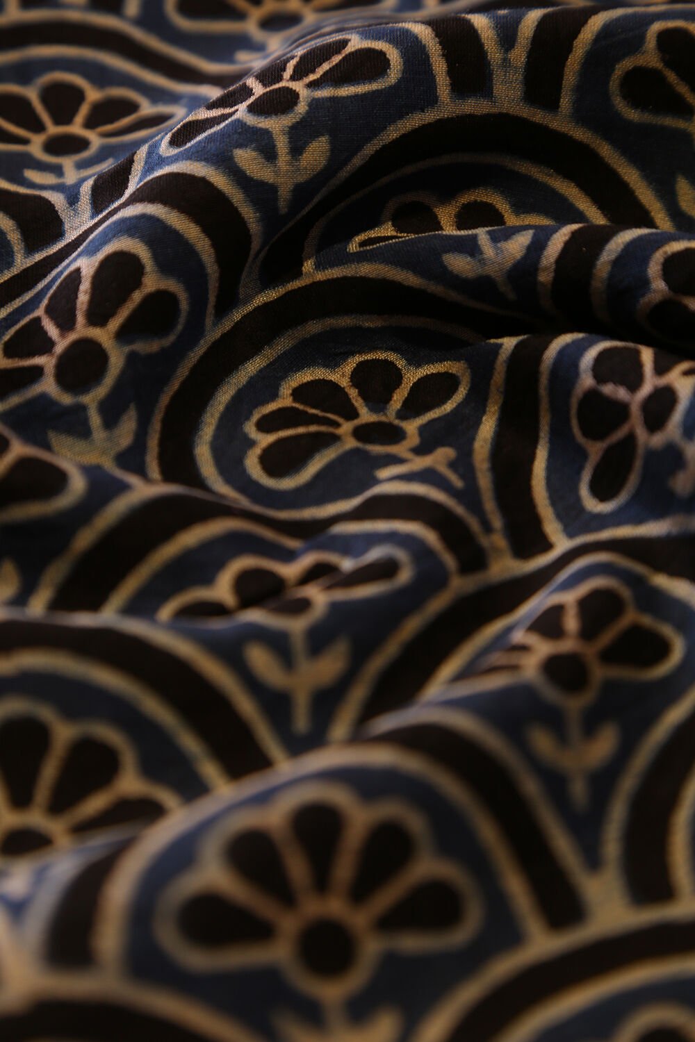 Indigo Blue Pure Silk Cotton Suit Set image number null