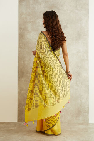 Yellow Block Printed Pure Silk Cotton Bengal Saree thumbnail image number null