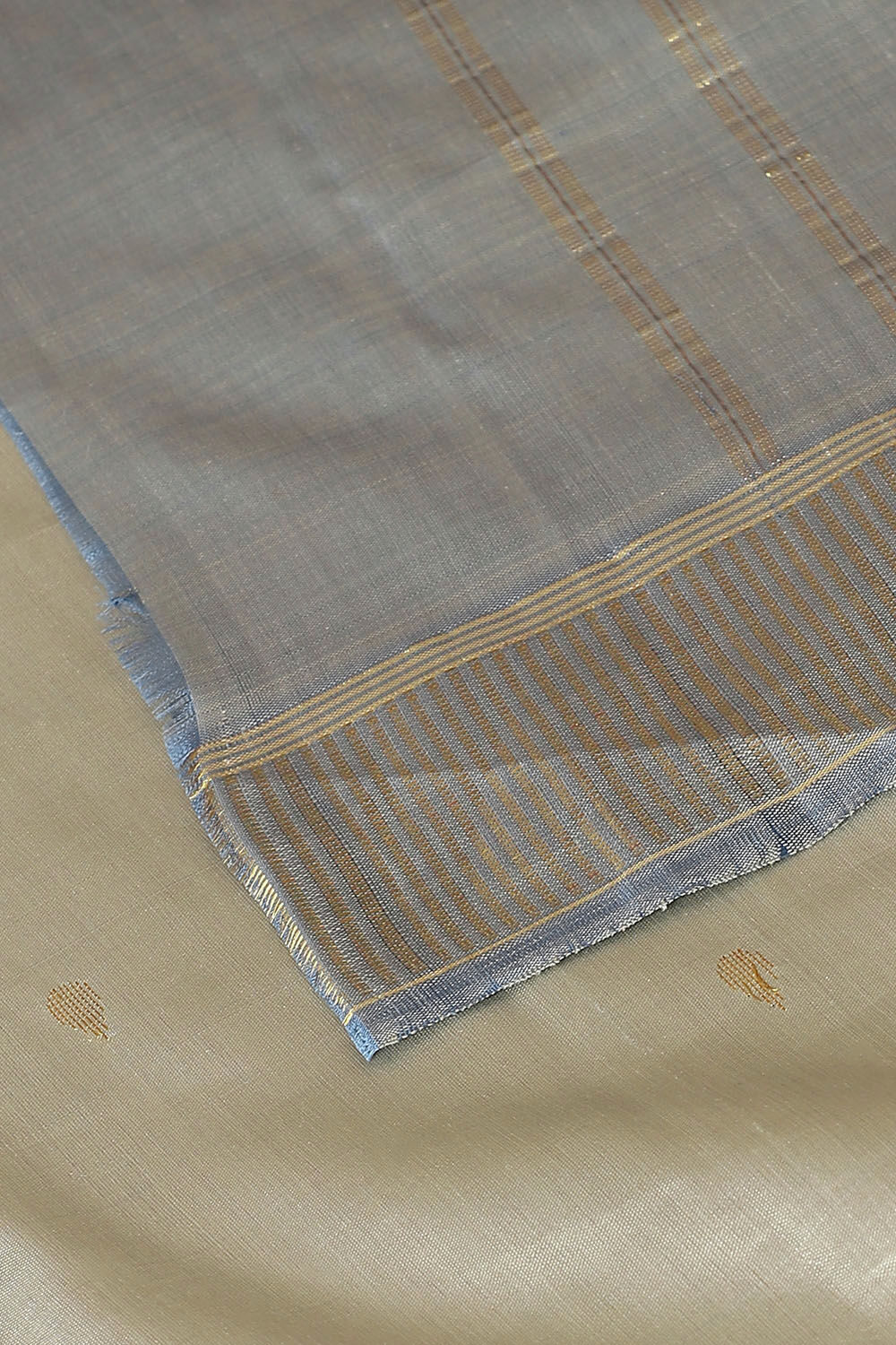 Grey Pure Silk Kanjivaram Saree image number null