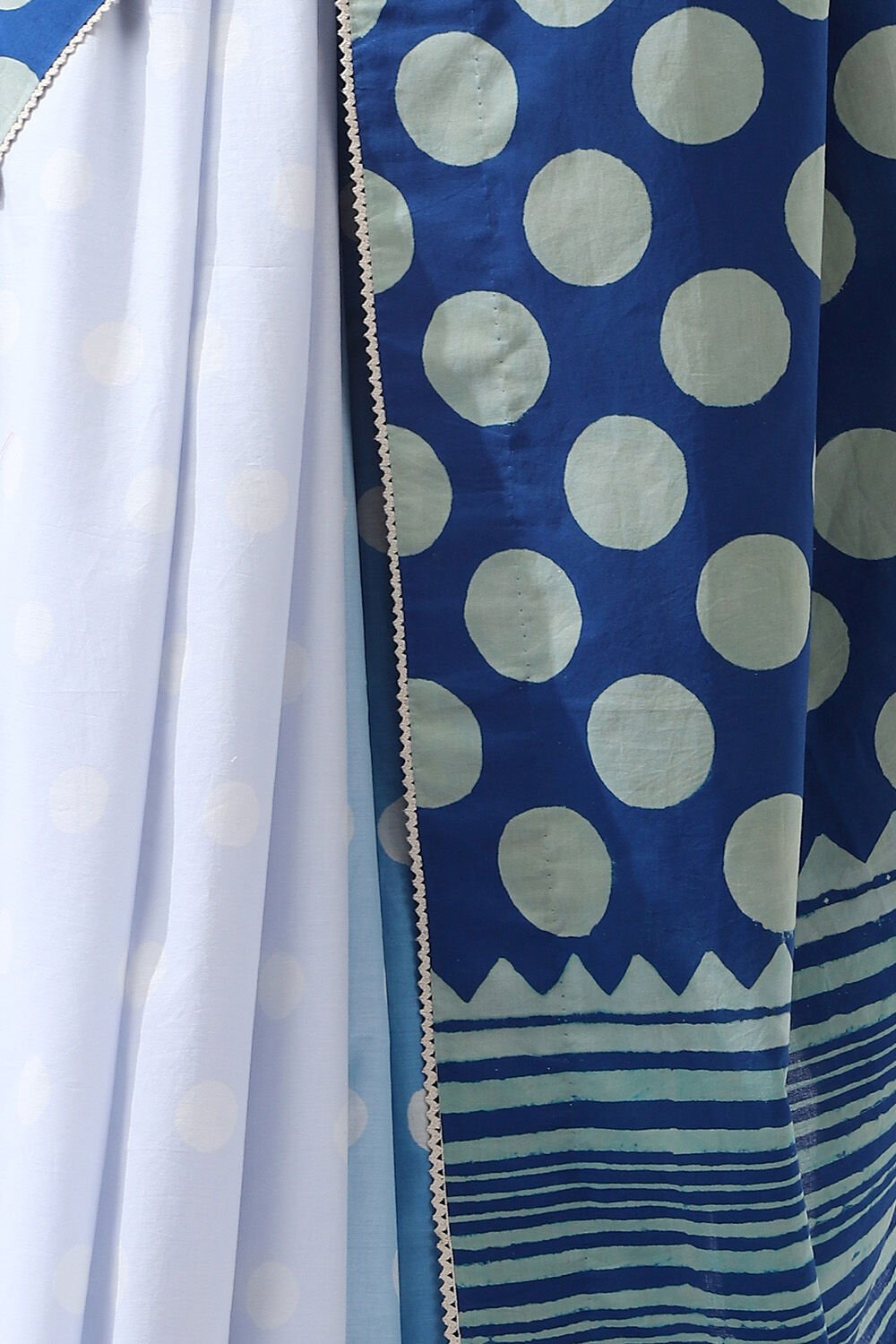 Blue Pure Cotton Hand Printed Saree image number null
