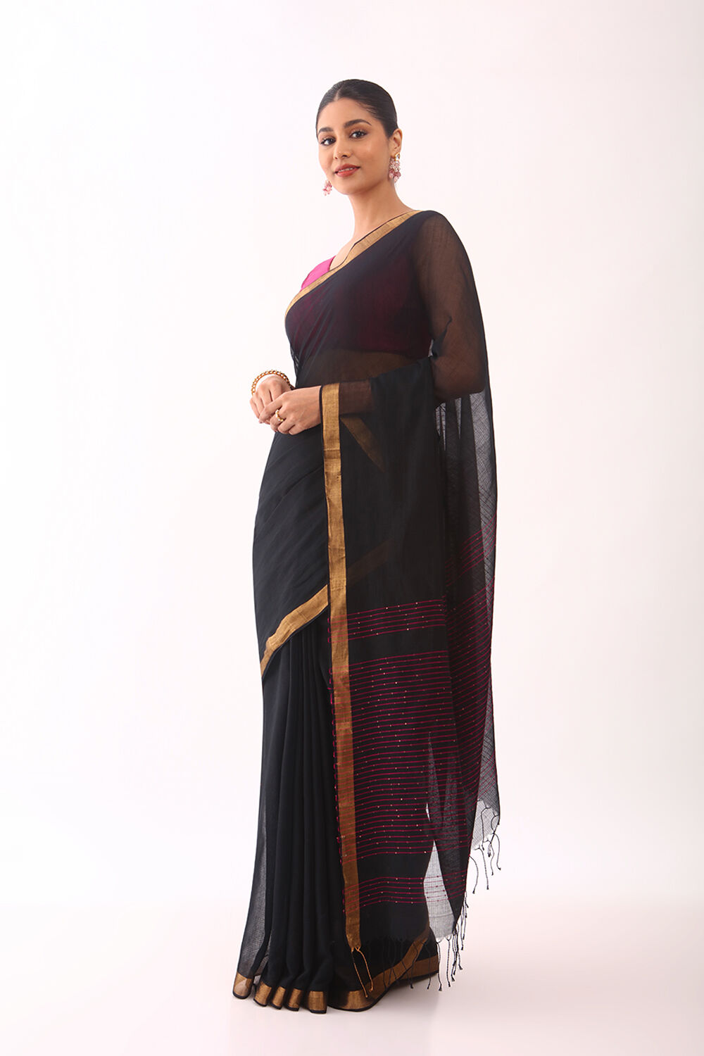 Black Woven Pure Silk Cotton Bengali Saree image number null