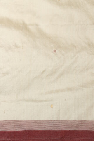 Off White Pure Silk Jamdani Bengali Saree thumbnail image number null