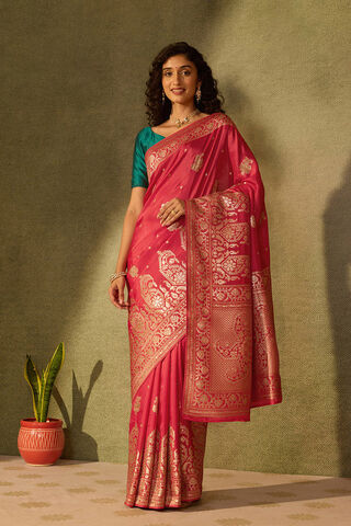Red Pure Viscose Woven Saree thumbnail image number null