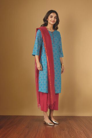 Blue Pure Cotton Screen Printed Kurta Set thumbnail image number null