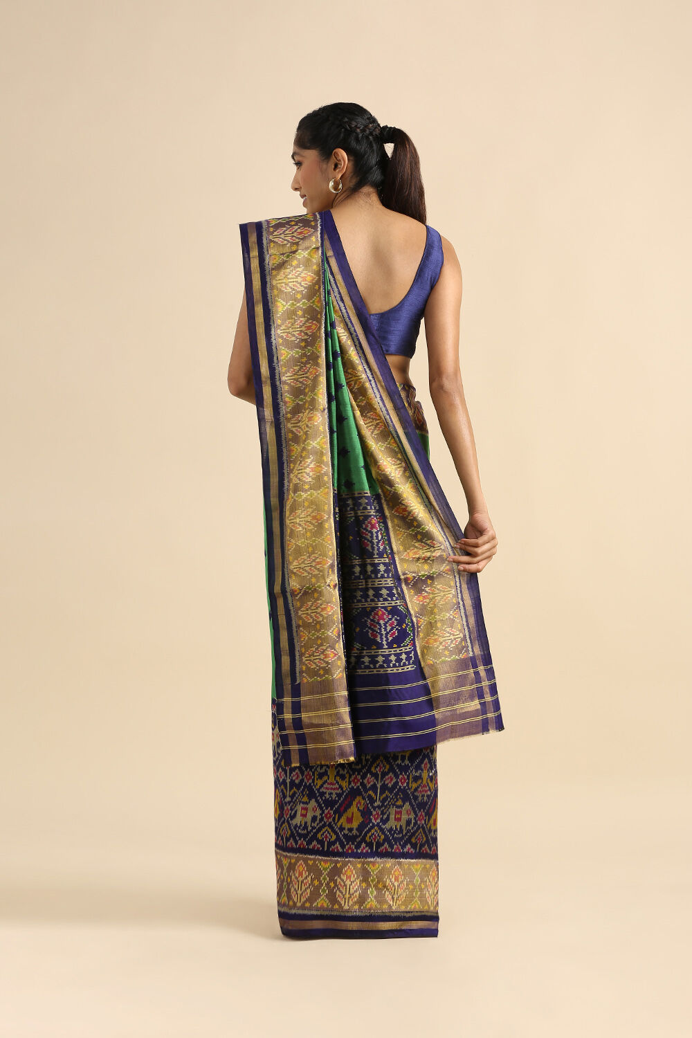 Green Pure Silk Rajkot Patola Ikat Saree image number null