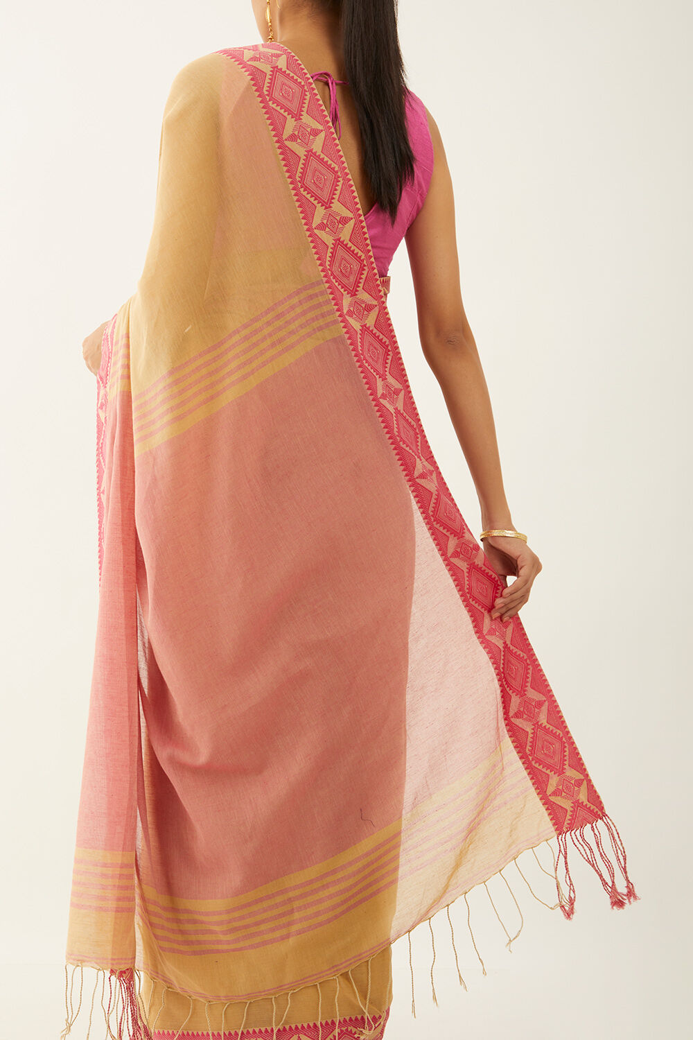 Beige Pure Cotton Woven Design Bengali Saree image number null