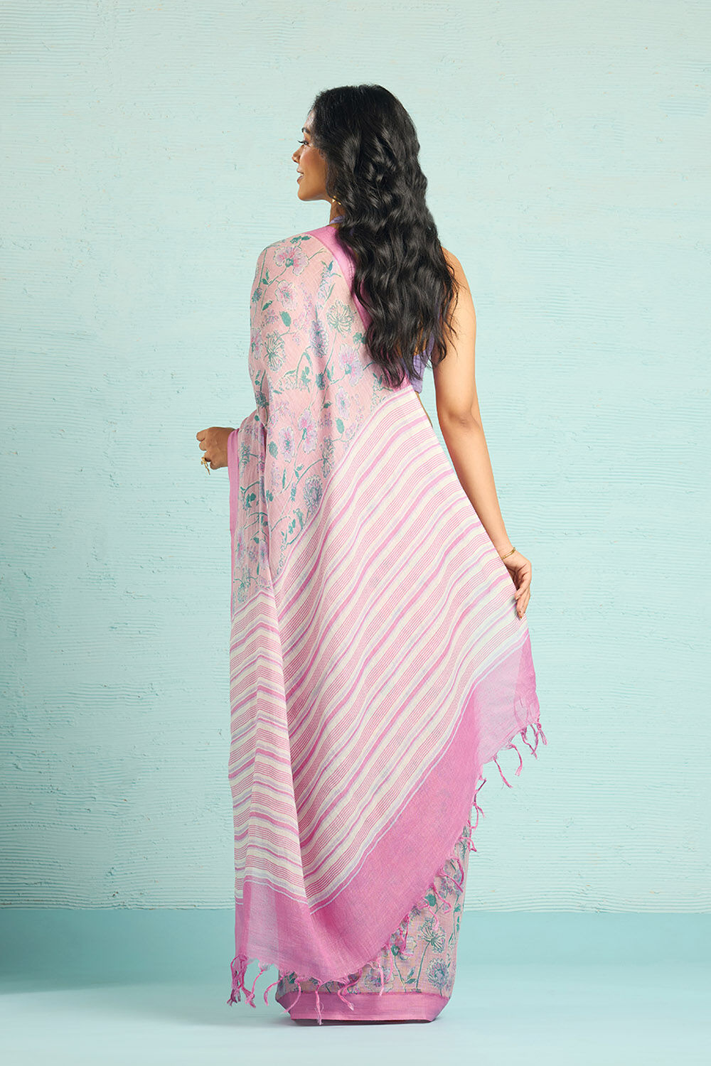 Pink Screen Printed Pure Linen Saree image number null