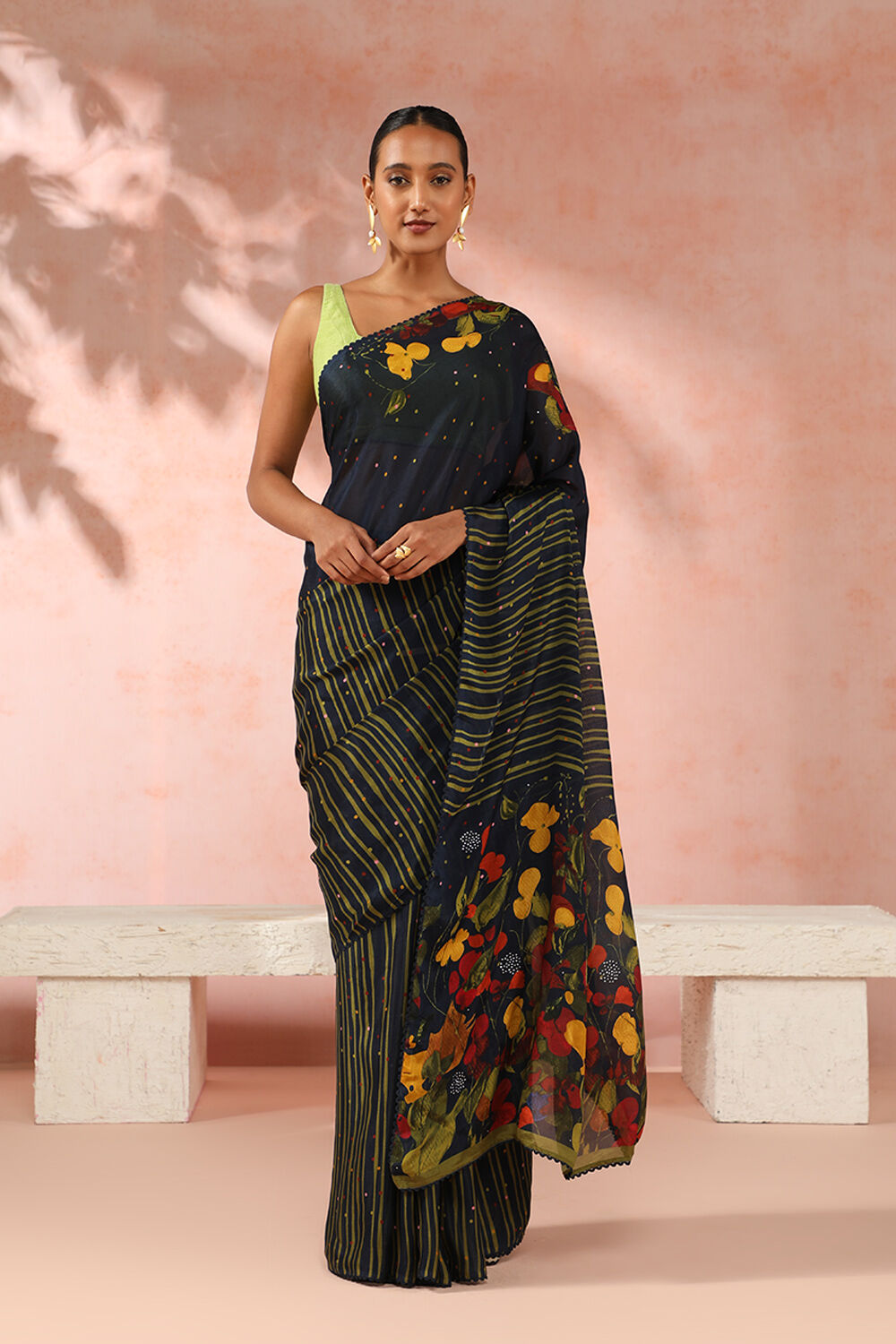 Navy Contemporary Viscose Crepe Digital Printed Saree image number null