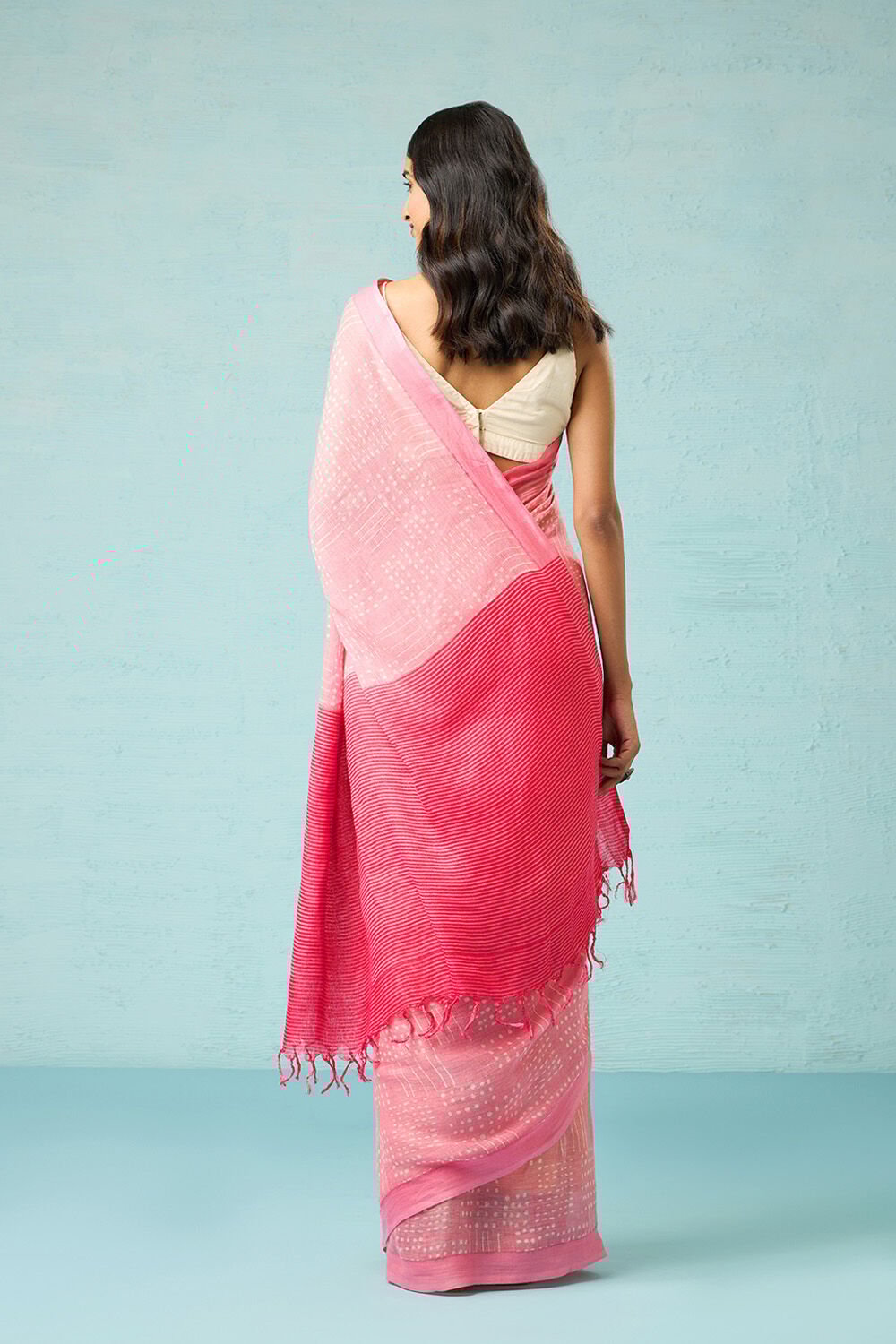 Pink Screen Printed Pure Linen Saree image number null