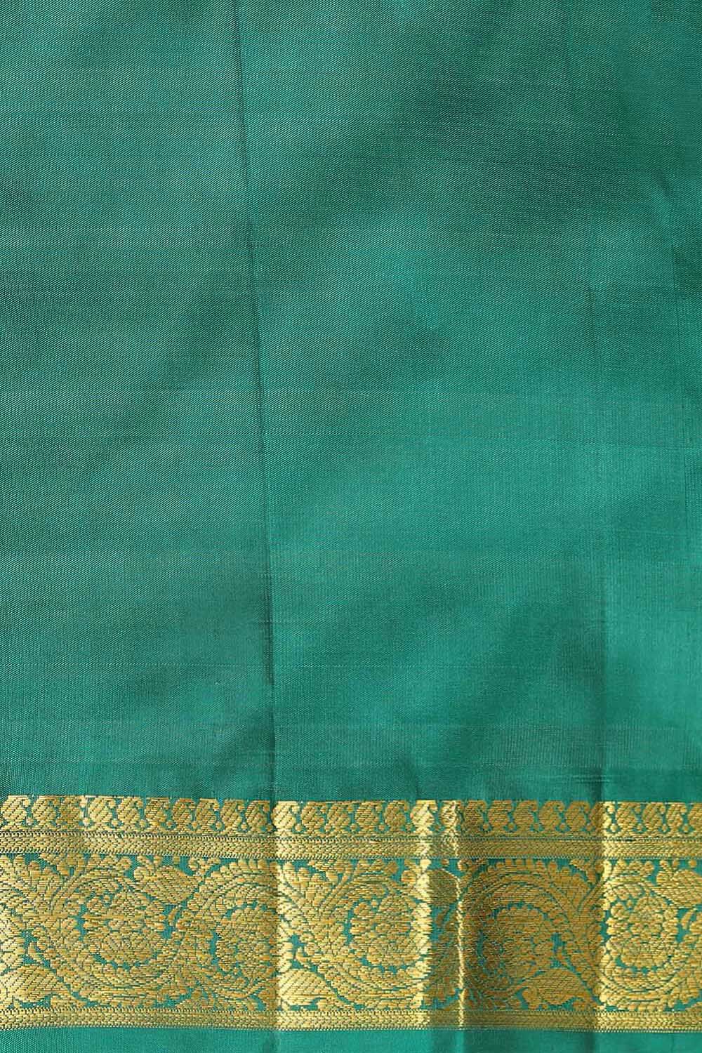 Green Pure Silk Kanjivaram Saree image number null