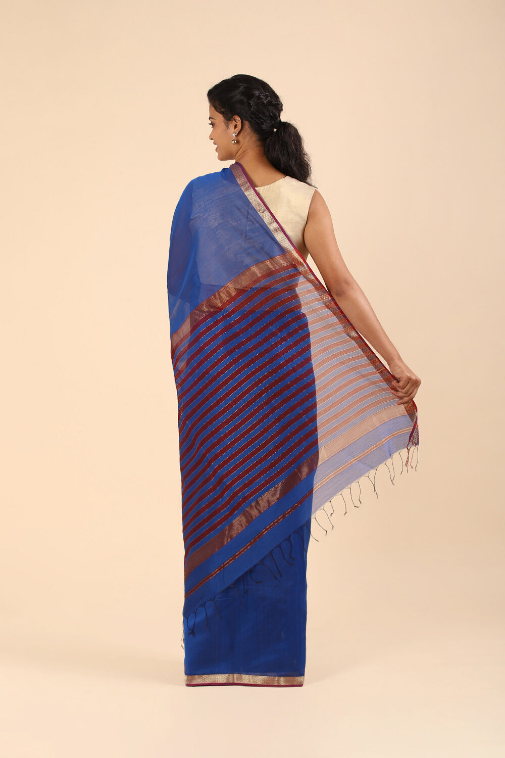 Blue Pure Silk Cotton Maheswari Saree image number null